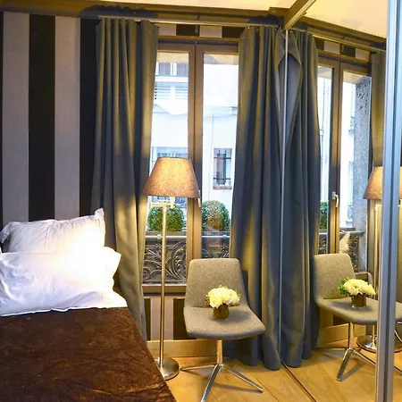 Appartement Tour Eiffel Paris