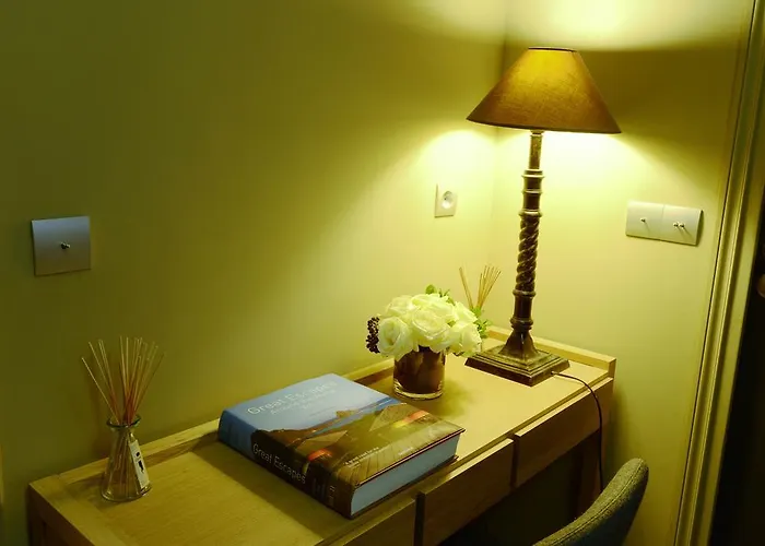 Tour Eiffel Appartement *